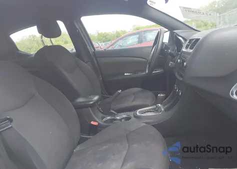 2012 Dodge Avenger Se z USA, uszkodzony, nr VIN 1C3CDZAB0CN132399